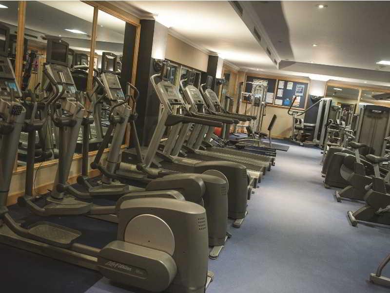 Thorpe Park Hotel And Spa 리즈 외부 사진