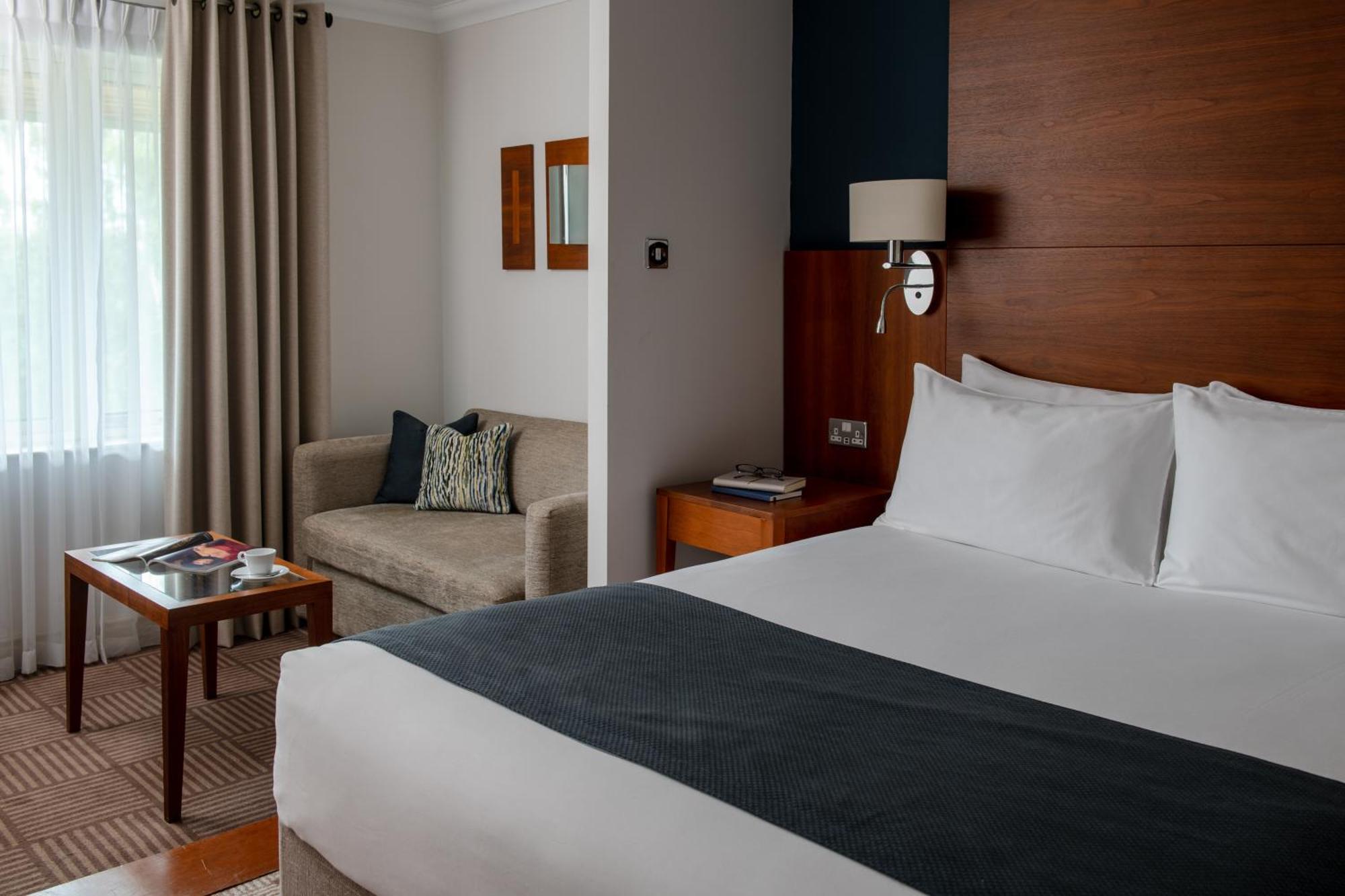Thorpe Park Hotel And Spa 리즈 외부 사진
