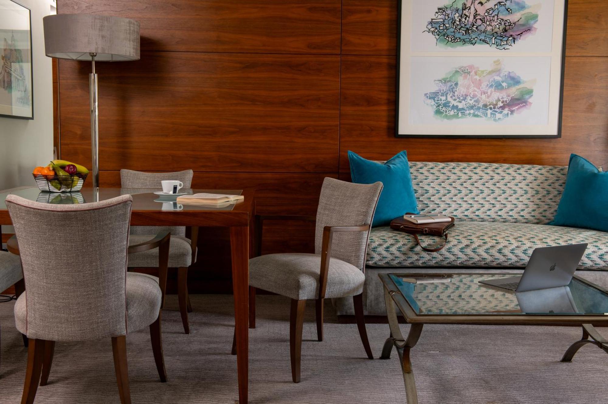 Thorpe Park Hotel And Spa 리즈 외부 사진