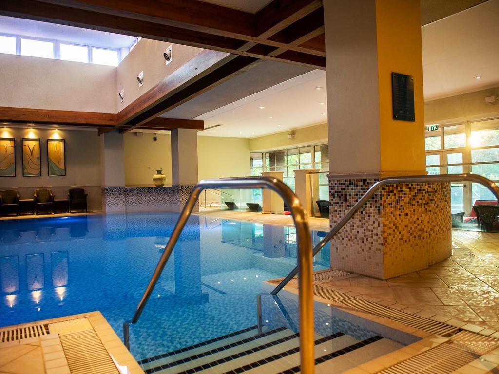 Thorpe Park Hotel And Spa 리즈 외부 사진