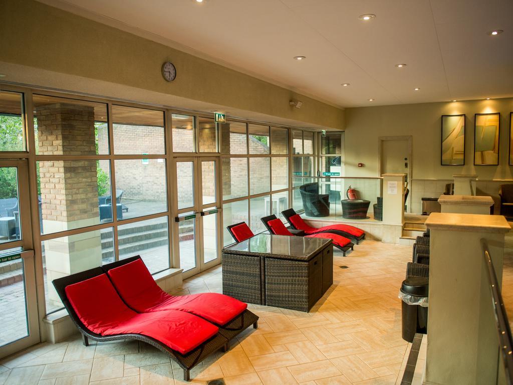 Thorpe Park Hotel And Spa 리즈 외부 사진