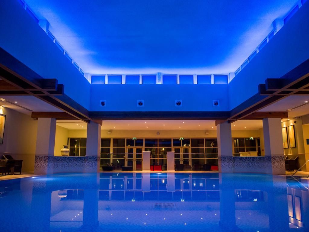 Thorpe Park Hotel And Spa 리즈 외부 사진